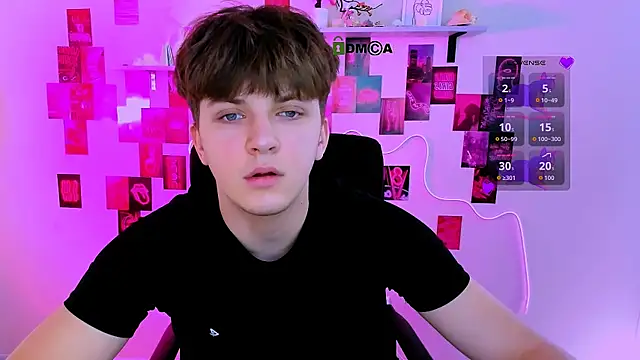 travis wolf  online show from 03-30-26, 08:38