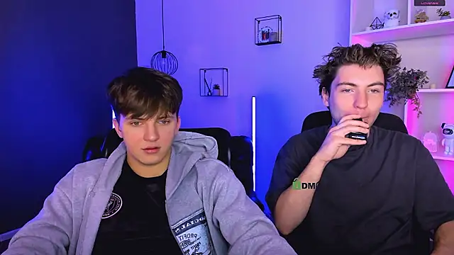 travis wolf  online show from 02-01-26, 09:40