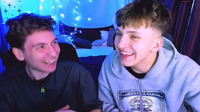 travis wolf  online show from 12-13-25, 08:48