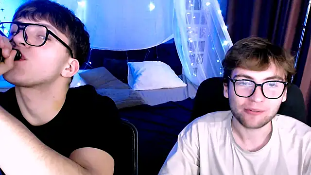 travis wolf  online show from 11-20-25, 08:42