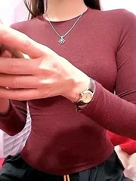 CherryBeii online show from 01-14-26, 12:25