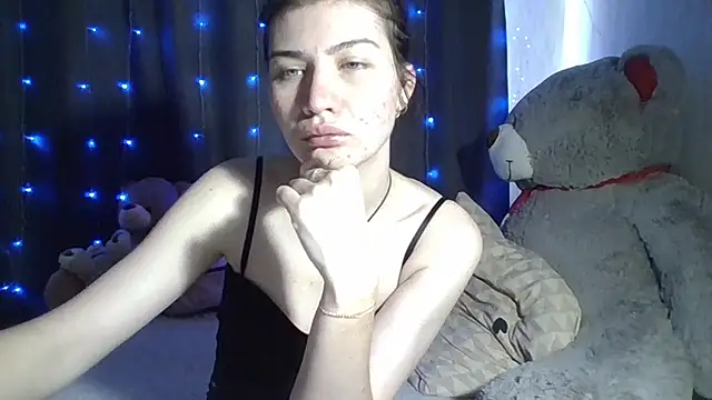 Snapshot of Nancy_Luna chatting on 10-17-25, 09:01 Nancy Luna online show from 10-17-25, 09:01
