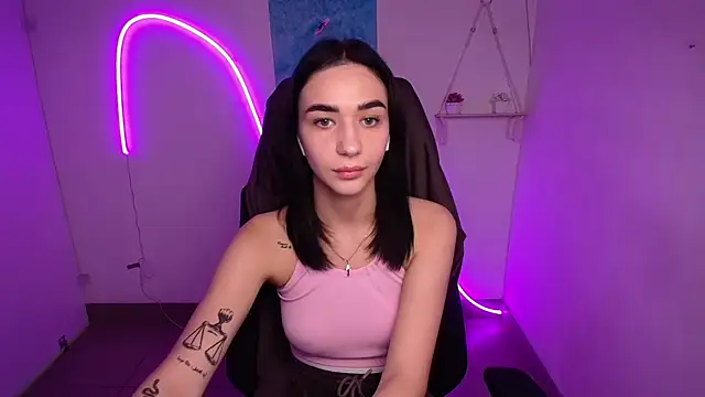 Bella Night4 online show from 11-06-25, 06:50