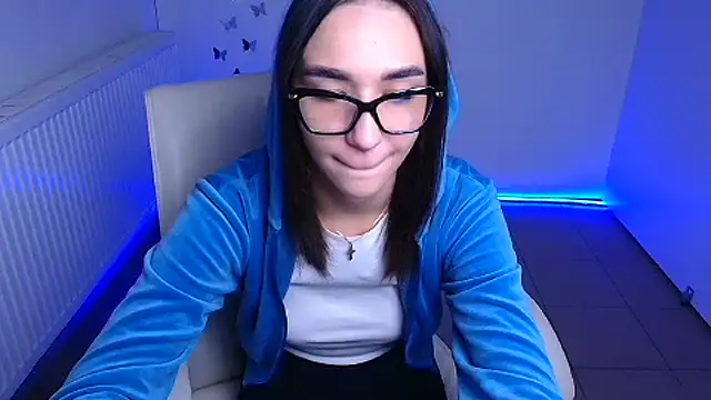 Bella Night4 online show from 09-18-25, 05:43