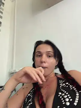 Snapshot of VendiMur chatting on 06-25-26, 01:03 VendiMur online show from 06-25-26, 01:03