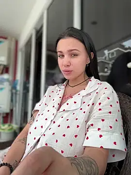 VendiMur online show from 11-19-25, 02:11