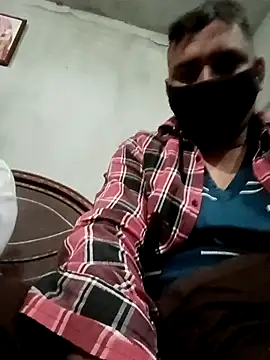 Manjit009 online show from 12-19-25, 05:48