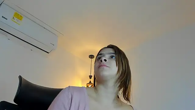 kaylajhonnes6 online show from 09-17-25, 12:18
