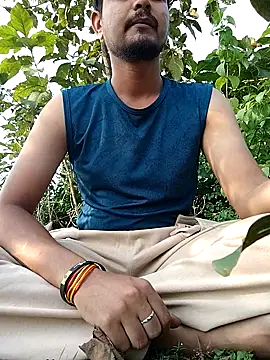 7incpink online show from 10-19-25, 09:45