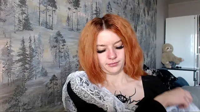 Snapshot of __Elina__ chatting on 09-26-25, 04:08 Elina online show from 09-26-25, 04:08