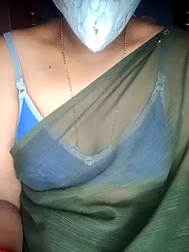 Snapshot of SindhuHappy chatting on 09-21-25, 12:05 SindhuHappy online show from 09-21-25, 12:05