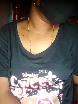 Snapshot of SindhuHappy chatting on 09-21-25, 04:23 SindhuHappy online show from 09-21-25, 04:23