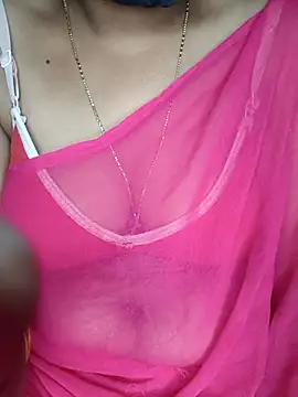 Snapshot of SindhuHappy chatting on 10-01-25, 04:22 SindhuHappy online show from 10-01-25, 04:22