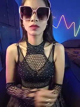 royeoy22 online show from 03-28-26, 07:26