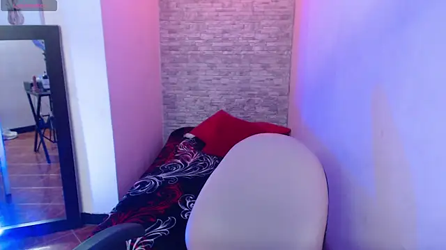  Mia Evans 1 online show from 11-15-25, 12:03