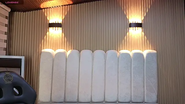  Mia Evans 1 online show from 11-23-25, 12:48