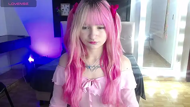  Charlotte Collins  online show from 07-01-26, 04:29