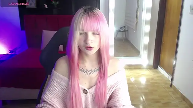  Charlotte Collins  online show from 06-12-26, 03:10