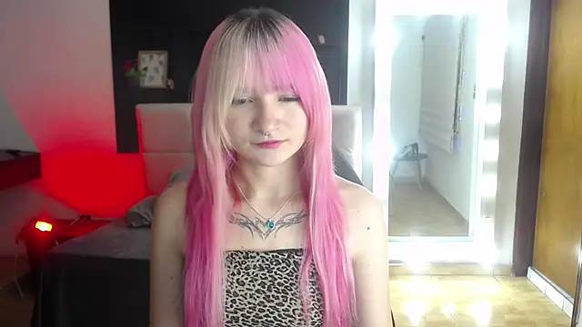  Charlotte Collins  online show from 07-09-26, 04:39