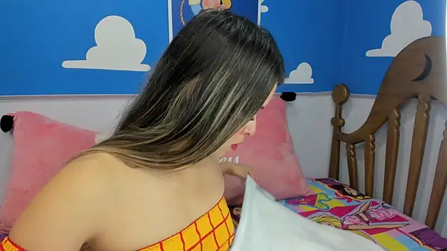 miss  evolet online show from 11-15-25, 11:03