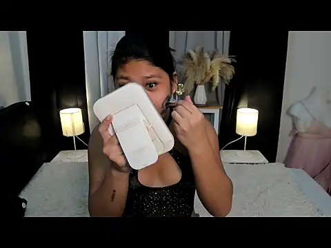 SpicyAlyssa69 online show from 01-11-26, 10:38