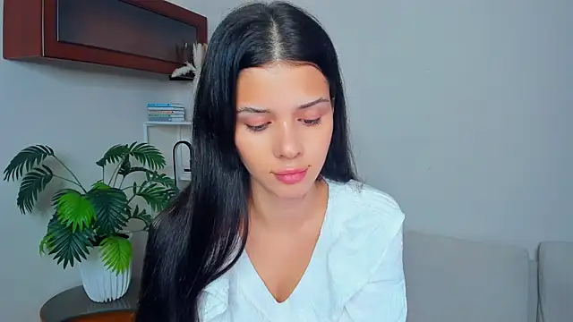 JoCauterucci online show from 10-17-25, 07:00
