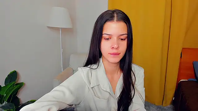 JoCauterucci online show from 11-11-25, 06:52