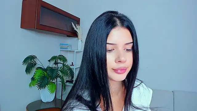 JoCauterucci online show from 09-13-25, 06:46
