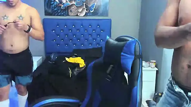 AngelAndChris online show from 10-21-25, 12:37