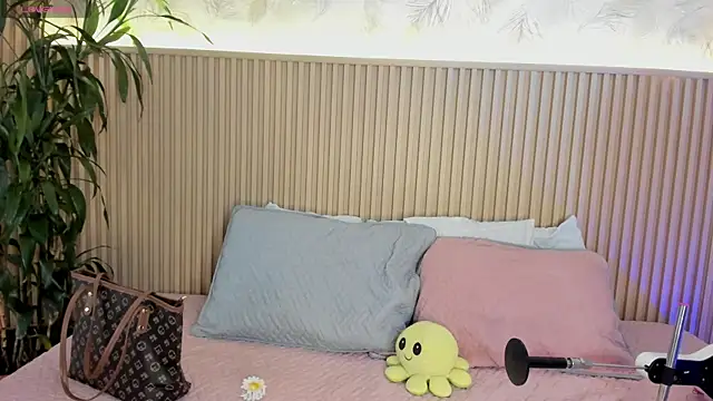 Liss-Reyes online show from 11-13-25, 11:58