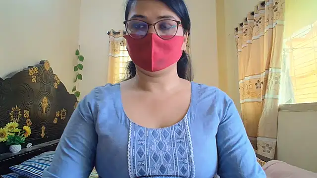 Elena cruz5 online show from 05-22-26, 03:59