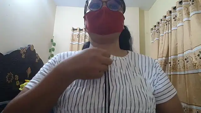 Elena cruz5 online show from 04-15-26, 02:21