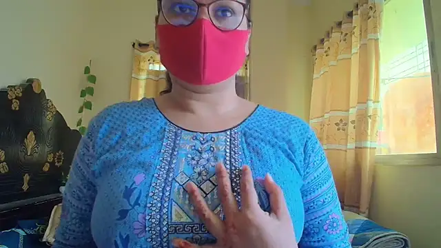 Elena cruz5 online show from 04-01-26, 06:37