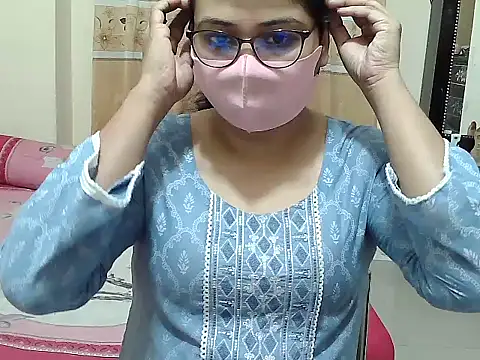 Elena cruz5 online show from 11-29-25, 05:57