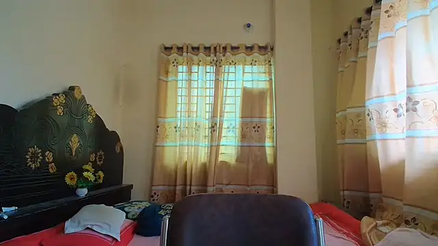 Elena cruz5 online show from 07-05-26, 03:22