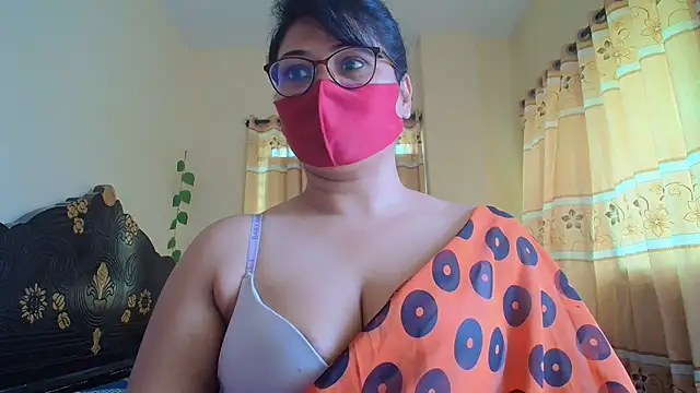Elena cruz5 online show from 03-24-26, 06:35