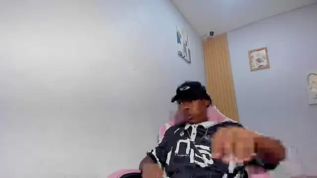 Jax Maliq online show from 11-12-25, 02:37
