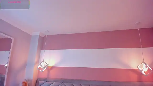 Mia Valentine  online show from 11-11-25, 08:25