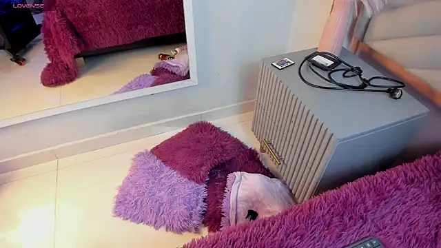 Mia Valentine  online show from 02-28-26, 07:13