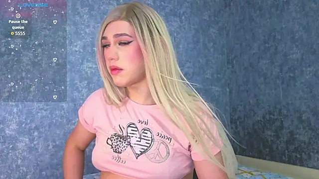 saraah queen1 online show from 03-04-26, 04:42