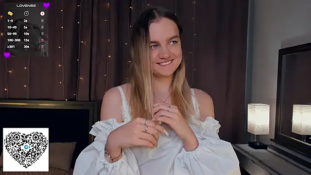 KerenFurguson online show from 09-26-25, 07:43