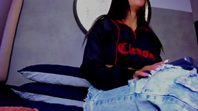 honny 23 online show from 03-27-26, 07:37