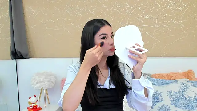 MiaDunoff online show from 09-25-25, 09:32