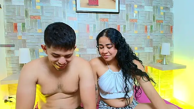 Snapshot of miiss__dulce chatting on 10-12-25, 01:56 miiss dulce online show from 10-12-25, 01:56