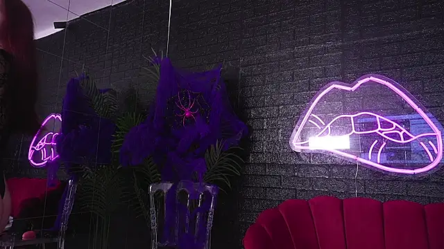 CherrySin online show from 10-23-25, 05:22