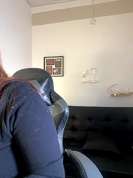 RedVelvet Dream online show from 11-18-25, 08:34