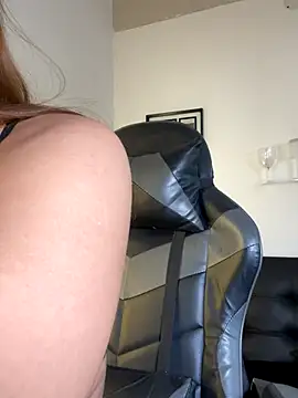 RedVelvet Dream online show from 11-20-25, 08:09