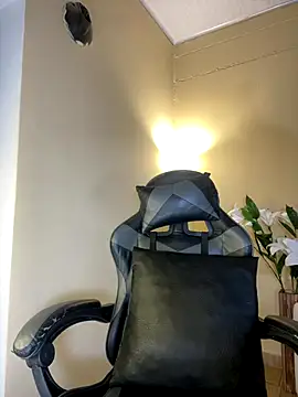 RedVelvet Dream online show from 11-28-25, 09:15