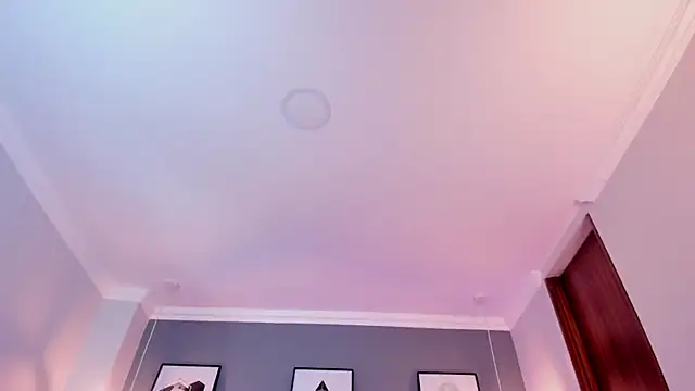 Snapshot of Nina_Ford chatting on 06-20-26, 03:11 Nina Ford online show from 06-20-26, 03:11