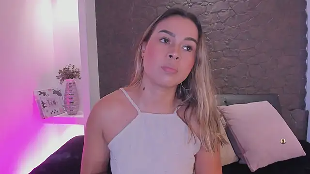 aby smiith  online show from 05-20-26, 07:44